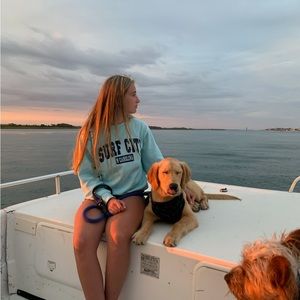 Meet your Posher, Claire